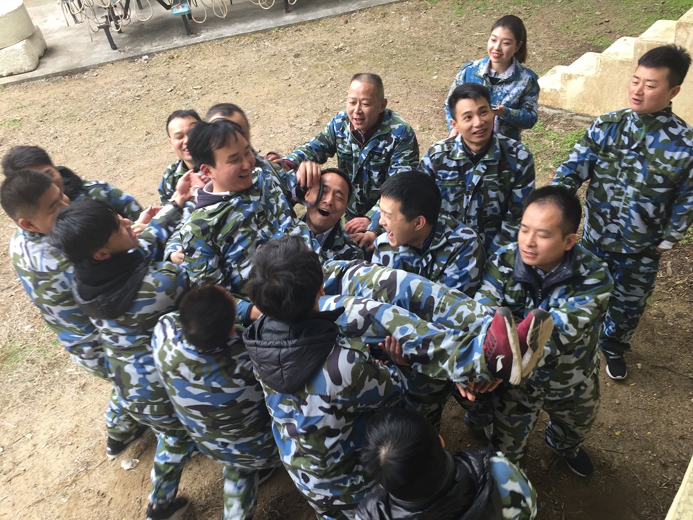 弥特风采