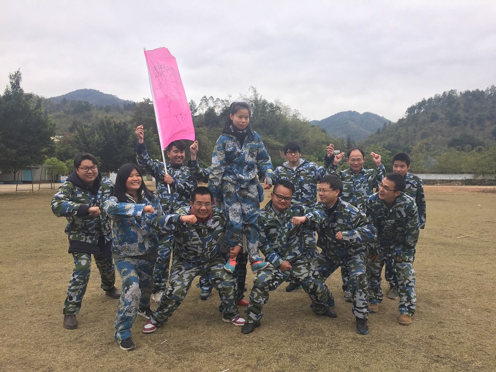 弥特风采