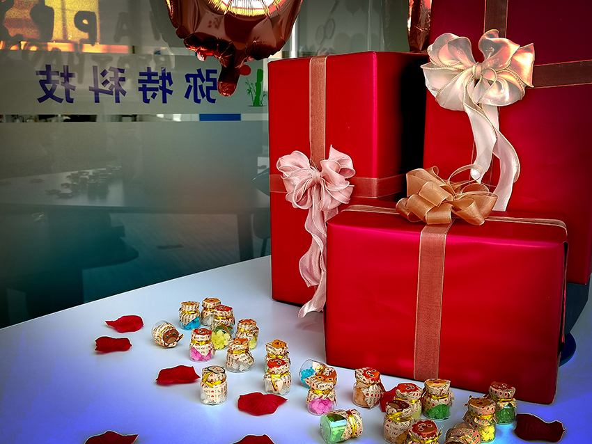 弥特科技幸福有你第三季员工生日会和中秋团员大会圆满成功